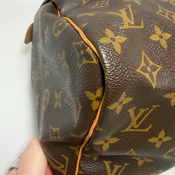 Louis Vuitton Speedy 30 Monogram, Made in France 1993 - Picture 13 of 17